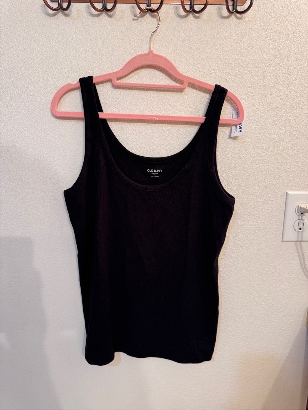 NWT!Old Navy Women's Black Tank Top
